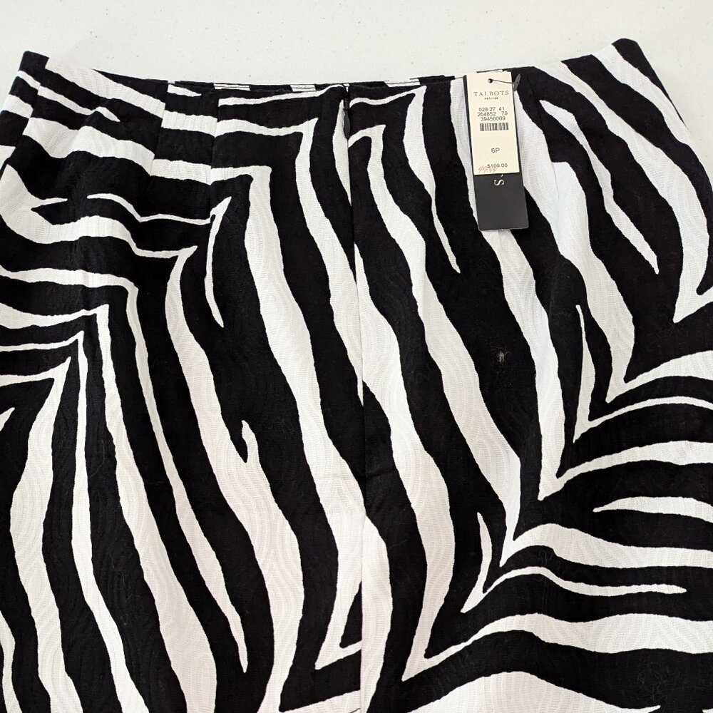 TALBOTS 6P skirt, NWT, Black & White pattern